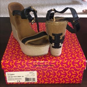 Tory Burch 7.5 wedges with box